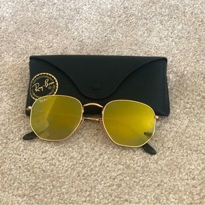 🌟 RayBan Sunglasses 🌟